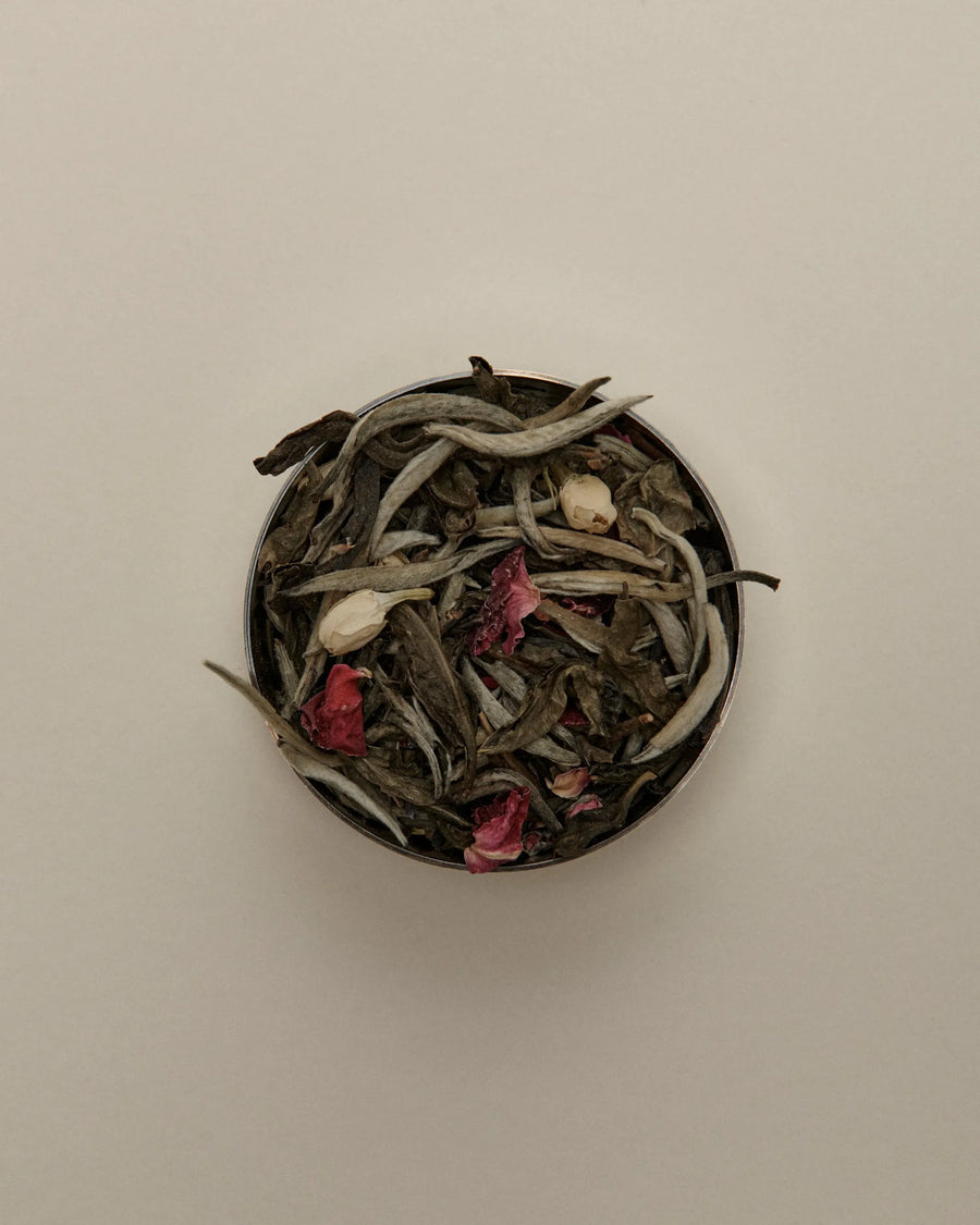 Forgrave 004 Avant Garden loose organic white tea and jasmine petals in round tin
