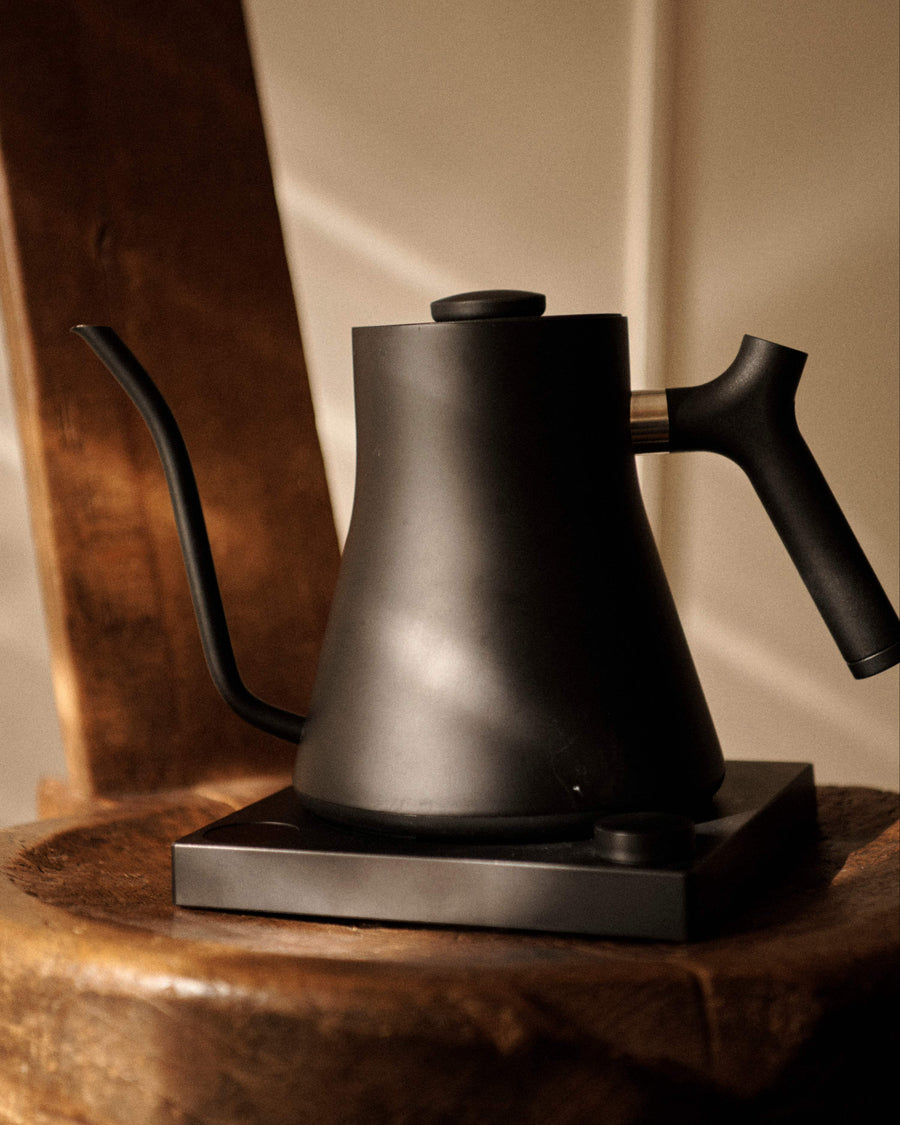 Fellow Stagg EKG Electric Kettle – Forgrave curated teaware in matte black