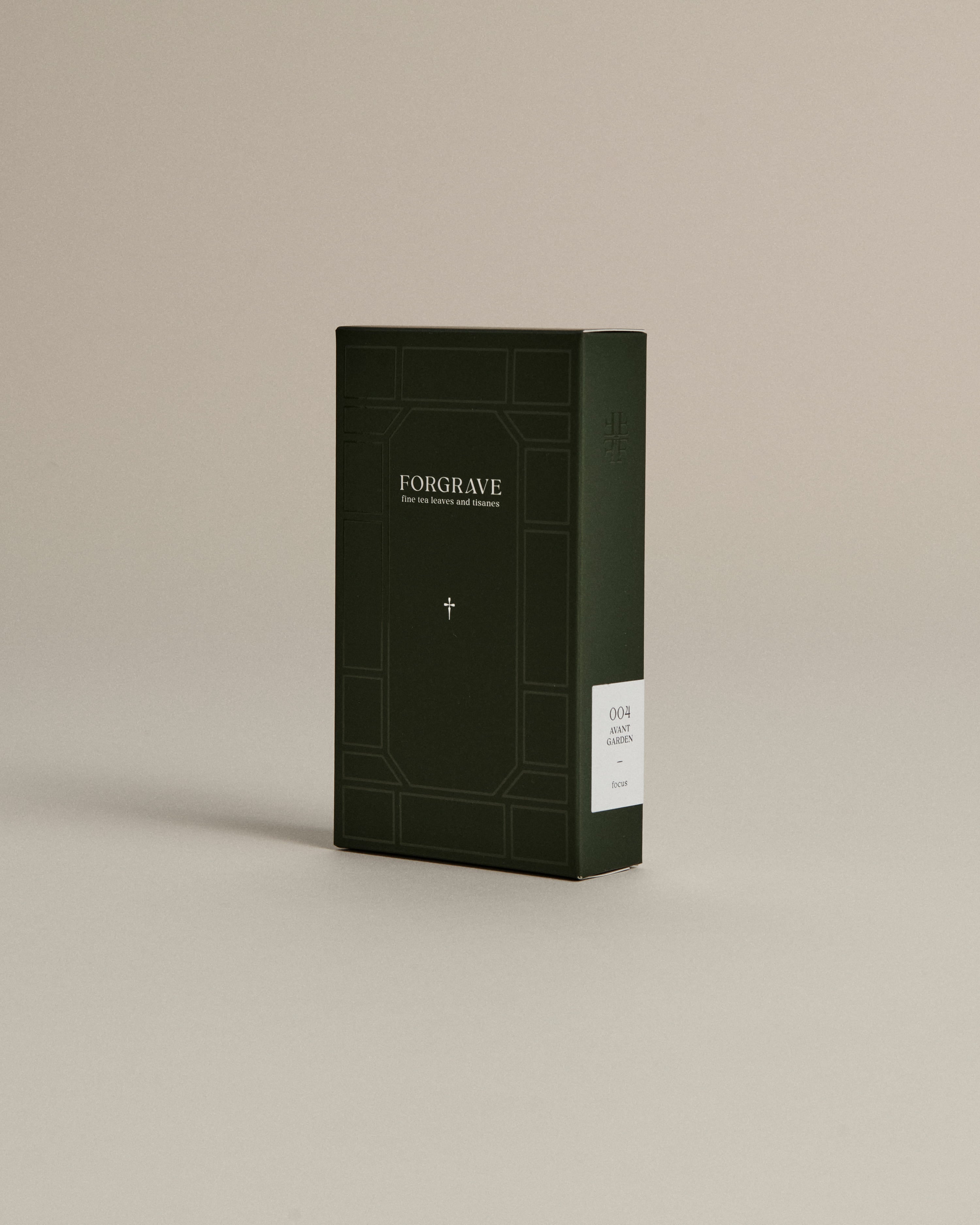 004 Avant Garden